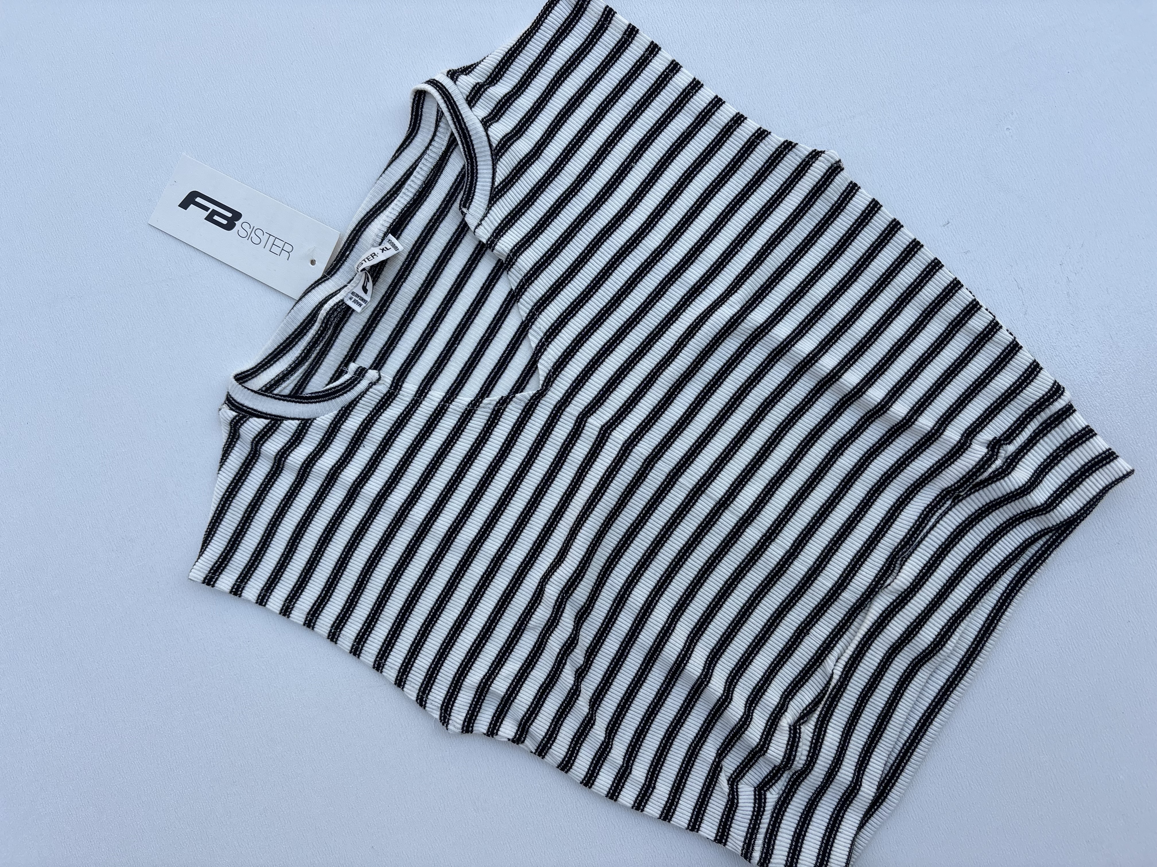 کراپ تاپ راه راه زنانه نخ پنبه کبریتی فری سایز از۳۸تا۴۴